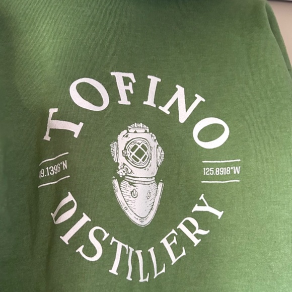 Tofino Distillery sweatshirt - Picture 5 of 7